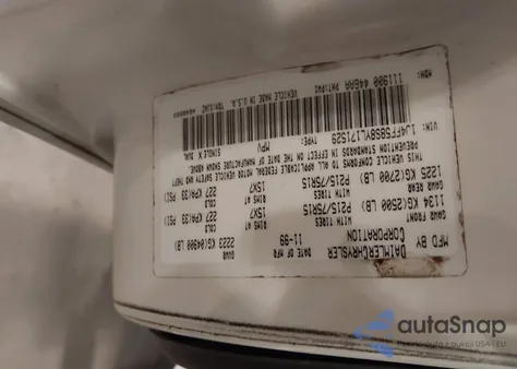 2000 Jeep Cherokee Classic из США, поврежденный, VIN 1J4FF58S8YL171529